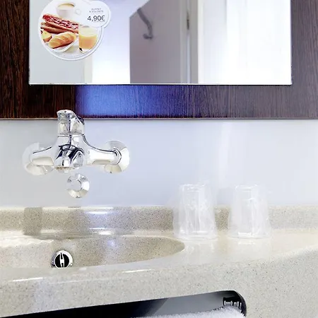 Hotel Premiere Classe Grenoble Sud - Universite Gieres
