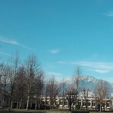 Premiere Classe Grenoble Sud - Universite Szálloda *