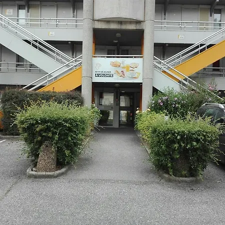 Premiere Classe Grenoble Sud - Universite *